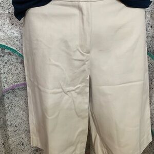 Jones New York Cream Women's Shorts